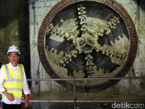 Bor Raksasa Proyek MRT Fase 2A Tiba, Siap Ngebor Januari 2022