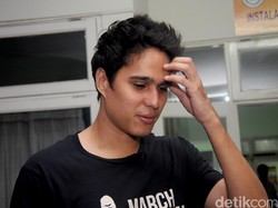 Mischa Chandrawinata - Ranty Maria Jalan Bareng Lagi, Netizen Doakan Berjodoh