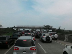 Sudah 15 Jam Pria ini Masih di Dalam Bus Tujuan Purwokerto, Terjebak Macet!