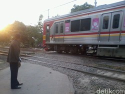 Merasa Dirugikan, PT KCJ Ingin Perlintasan Kereta Api Liar Ditutup