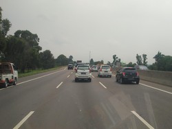 Siang ini Tol Cikampek Lancar Jaya di Kedua Arah