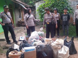 Polisi Sita Ribuan Petasan dari Sejumlah Home Industry di Tangerang