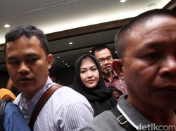 Pendukung Budi Antoni Sempat Larang Wartawan Memotret