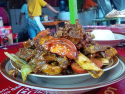 Tengkleng Rica Khas Pak Manto Siap Menanti Pemudik di Solo