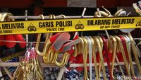 Lokasi Pedagang Terompet Bersampul Alquran Digaris Polisi