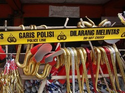 Razia di Kawasan Glodok, Polisi Temukan Terompet Berlafal Kaligrafi Alquran