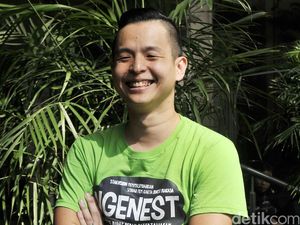 Kritik Arie Untung 812 Malaysia, Ernest: Diskriminasi Rasial Nggak Gue Diemin Kritik Arie Untung 812 Malaysia, Ernest: Diskriminasi Rasial Nggak Gue Diemin