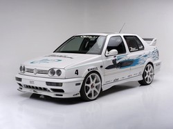 Volkswagen Jetta Bertanda Tangan Paul Walker Dilelang