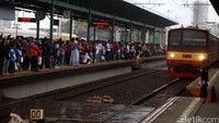 Apakah KAI Setuju KRL Beroperasi 24 Jam? Ini Jawabannya