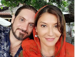 Tamara Bleszynski Makin Mesra dengan Pria Bule