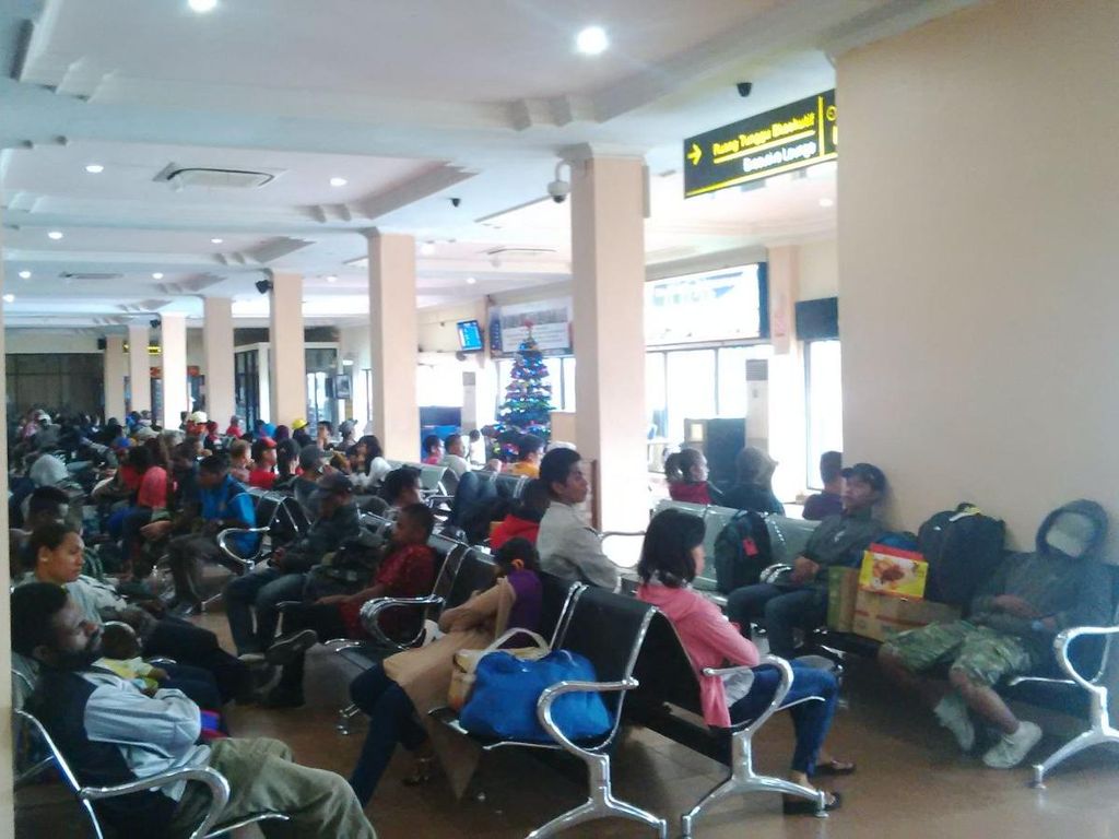 Bandara Sentani Mau Jadi Hub Penerbangan Pasifik Bandara Sentani Mau Jadi Hub Penerbangan Pasifik