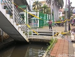 Cari Listrik Berbahaya di Jalan Tergenang, Pemprov DKI: Jangan Lewat JPO