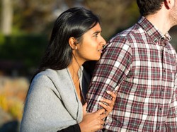 Tips Mengatasi Kekasih yang Sering Baper