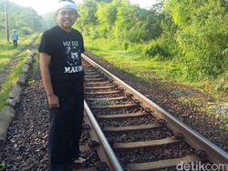 Bupati Purwakarta Tinjau Longsor di Ciganea yang Sempat Tutupi Jalur KA