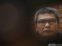 Johan Budi Ikut Melayat di Rumah Pramono Anung