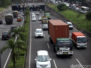 Pembatasan Truk Saat Asian Games akan Diuji Coba Bulan Depan Pembatasan Truk Saat Asian Games akan Diuji Coba Bulan Depan