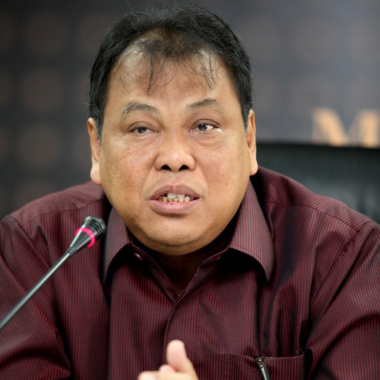 Ketua MK: Indonesia Tidak Menegasikan Pandangan Agama Minoritas