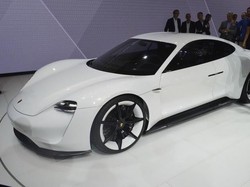 Mobil Listrik Lamborghini Gunakan Platform Porsche Mission E?