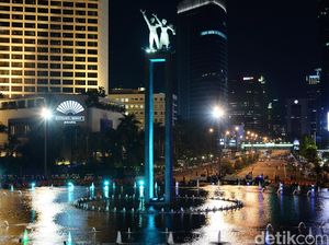 Pemprov DKI Kaji Gelar Car Free Night di Sudirman-Thamrin Tiap Akhir Pekan Pemprov DKI Kaji Gelar Car Free Night di Sudirman-Thamrin Tiap Akhir Pekan