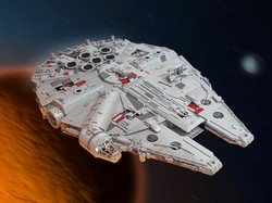 Fans Star Wars Bikin Replika Pesawat Millennium Falcon dari 7500 Lego