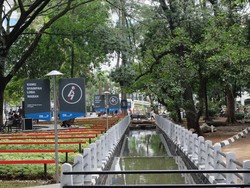 Ridwan Kamil Resmikan Restorasi Sungai Cikapayang, Begini Wujud Indahnya