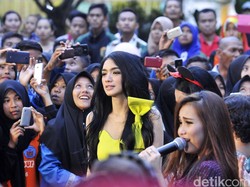 Cerai dari Steven, Angel Karamoy Belum Move On