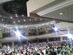 Pesta Tahun Baru 2016 Juga Dimeriahkan Zikir Nasional