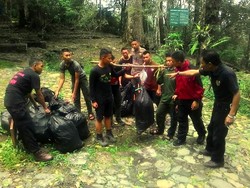 Lomba Bersih Gunung, 3,5 Ton Sampah Diangkut dari Gunung Gede