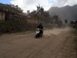 Menikmati Tahun Baru di Bromo Tanpa Hijau Daun