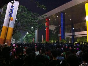 Diguyur Hujan, Pengunjung yang Keluar dari Ancol Perang Klakson