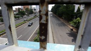 Tahun Baru, Tol Dalam Kota Sepi