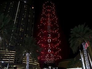 Pesta Kembang Api di Burj Khalifa Tetap Meriah Saat The Address Terbakar