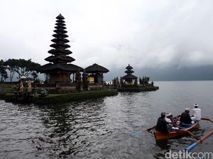 Kenapa Banyak Bule Terpesona oleh Bali? Ini Jawaban Victoria Kenapa Banyak Bule Terpesona oleh Bali? Ini Jawaban Victoria