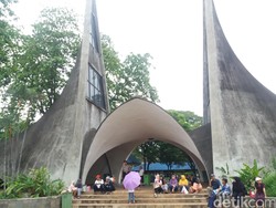 Kebun Binatang Ragunan Ditutup Sehari dari Kunjungan Warga