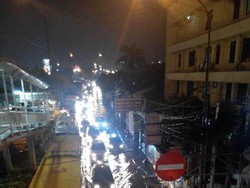 Genangan di Jakarta Masih Ada, Pak Gubernur Ahok