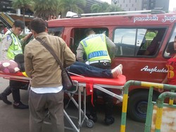 Hendak Jalan-jalan di Mal, Seorang Wanita Pingsan di Angkot di Bekasi