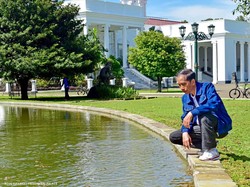 Tak Hanya Burung, Jokowi Juga Lepas Kodok di Istana Bogor