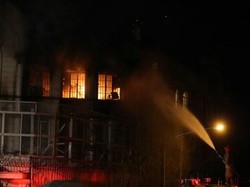 Api Kemarahan Warga Iran di Kedubes Arab Saudi