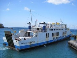 Tips Anti Bosan Saat Traveling Naik Kapal Ferry