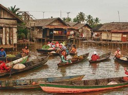 Pasar Apung di Banjarmasin yang Terkenal Sampai Mancanegara