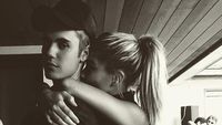 Move On? Justin Bieber Mesra-mesraan dengan Hailey Baldwin