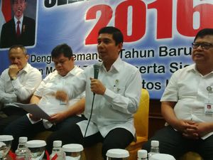 Pimpinan Komisi II DPR Kritik KemenPANRB yang Nilai Kinerja Diri Sendiri