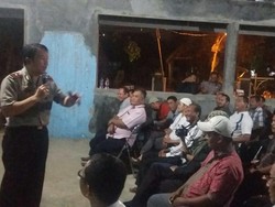 Cegah Tawuran Terulang, Polisi Kumpulkan Warga Cengkareng yang Bertikai