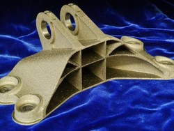 Saat Arfian dan Arie Kalahkan Ahli di Kompetisi Dunia Desain Komponen Jet