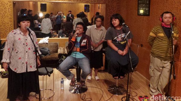 Intip Persiapan Jelang Konser Sinestesia ERK