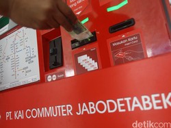 Penggunaan Vending Machine Commuter Line Kurang Sosialisasi