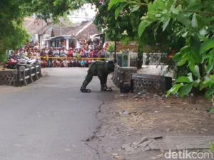 Tas Warna Biru Diduga Bom Bikin Geger Warga Pasuruan