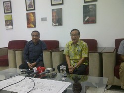 Begini Reaksi Keras Akbar Tandjung Atas Sanksi Teguran dari Nurdin Halid