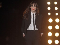 Hedi Slimane Keluar dari Saint Laurent?