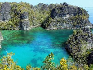 Yang Unik di Raja Ampat, Laguna Bintang
